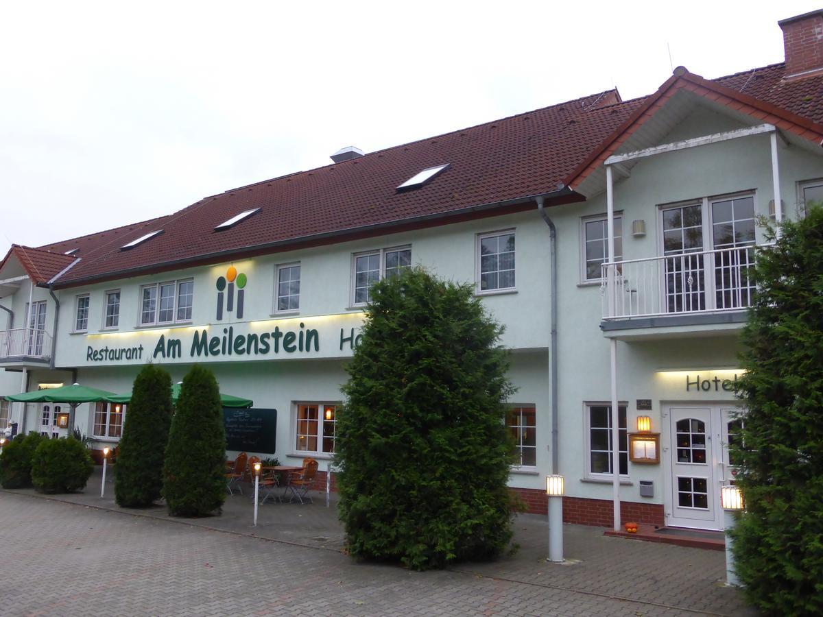 Hotel Am Meilenstein Dunkelforth Ngoại thất bức ảnh